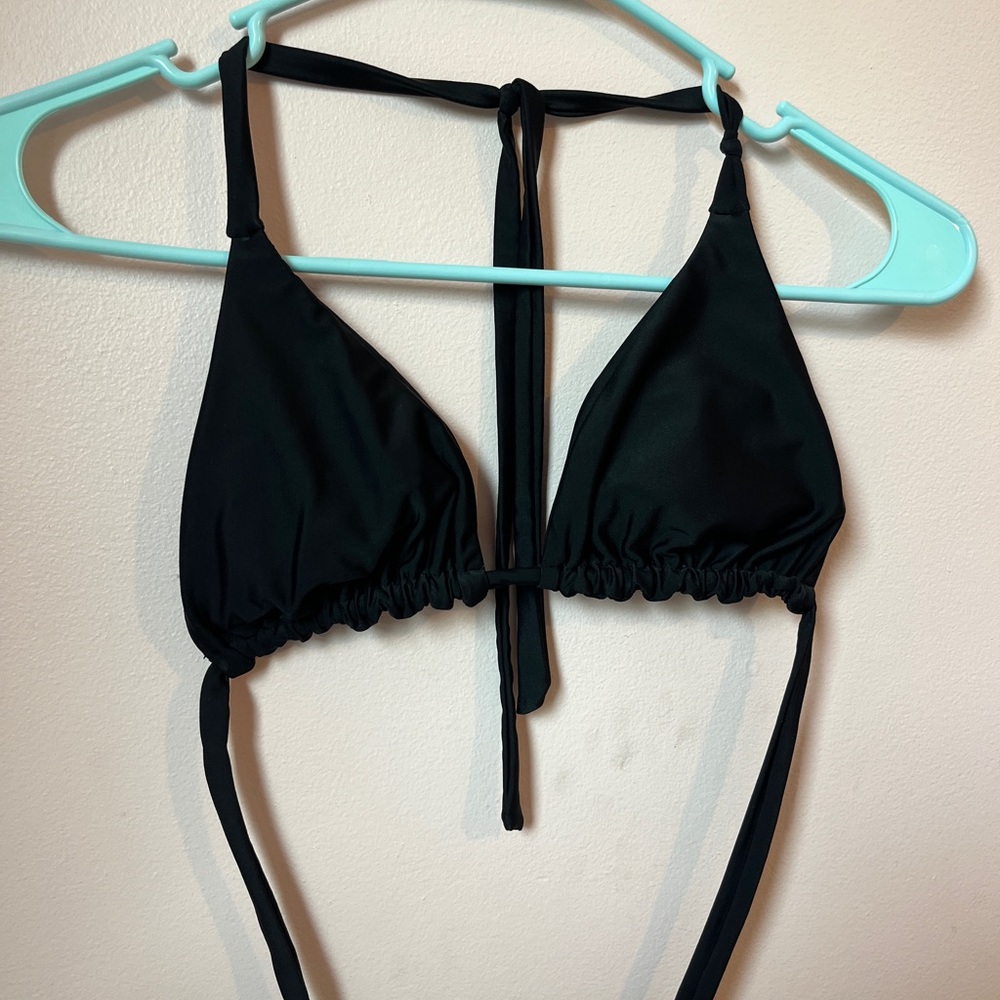 🖤Black padded swimsuit bikini top🖤